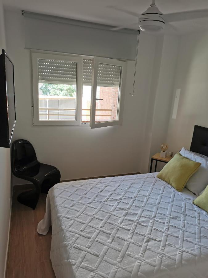 Apartamento Бенидорм Екстериор снимка