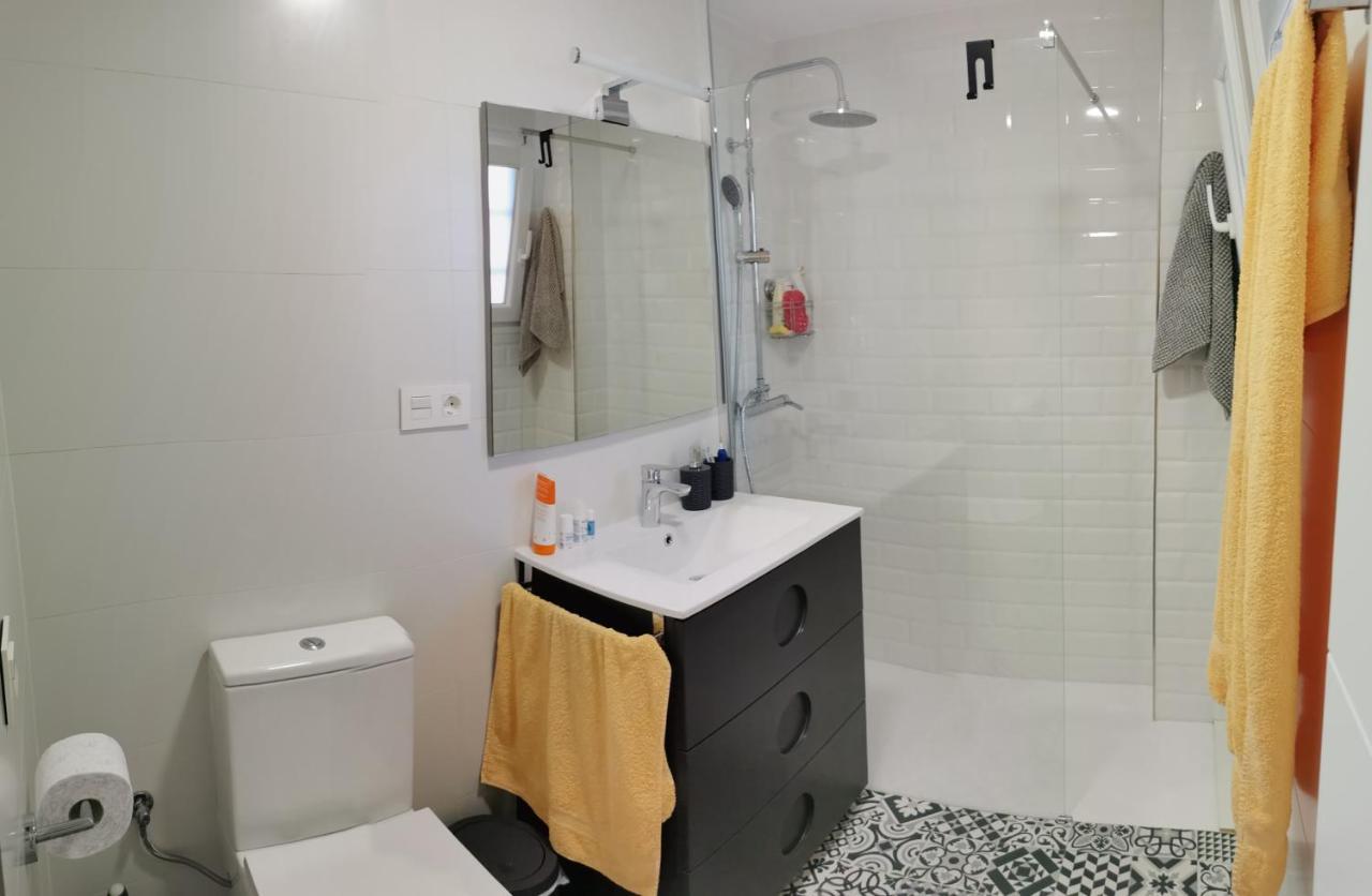 Apartamento Бенидорм Екстериор снимка