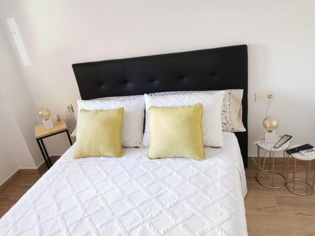 Apartamento Бенидорм Екстериор снимка