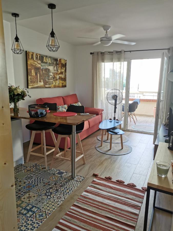 Apartamento Бенидорм Екстериор снимка